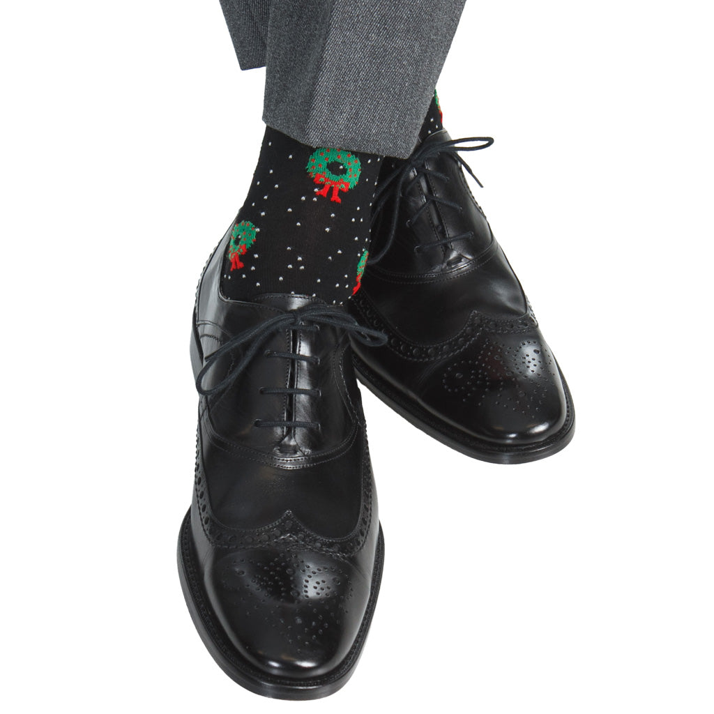 Black with Holiday Wreaths &amp; White Pin Dots Cotton Over-the-Calf Sock