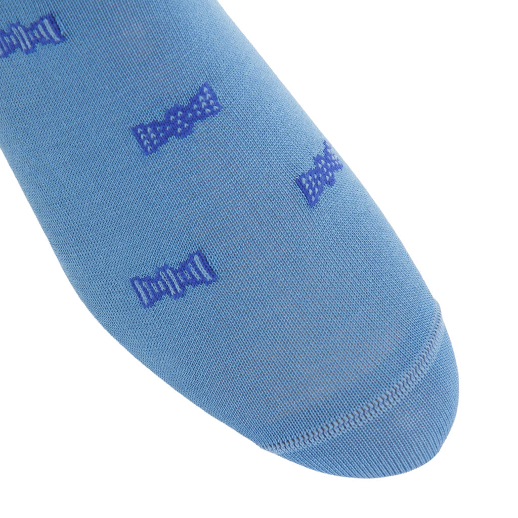 Azure with Clematis Bowties Cotton Mid-Calf Sock