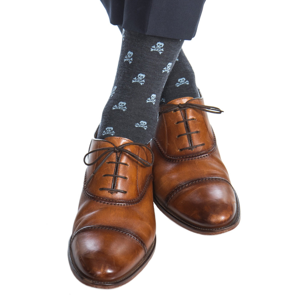 Wool-Skull-Crossbone-Sock