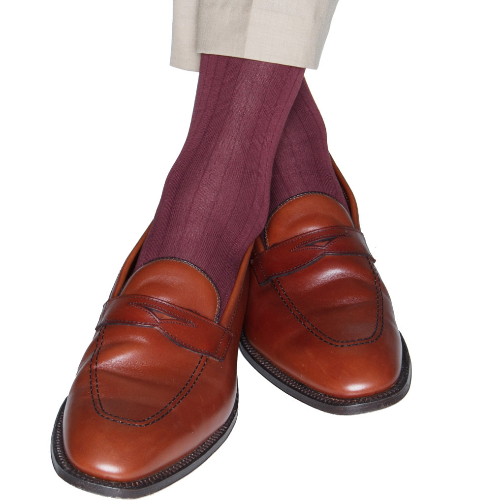Burgundy Solid Ribbed Fine Merino Wool Mid-Calf Sock