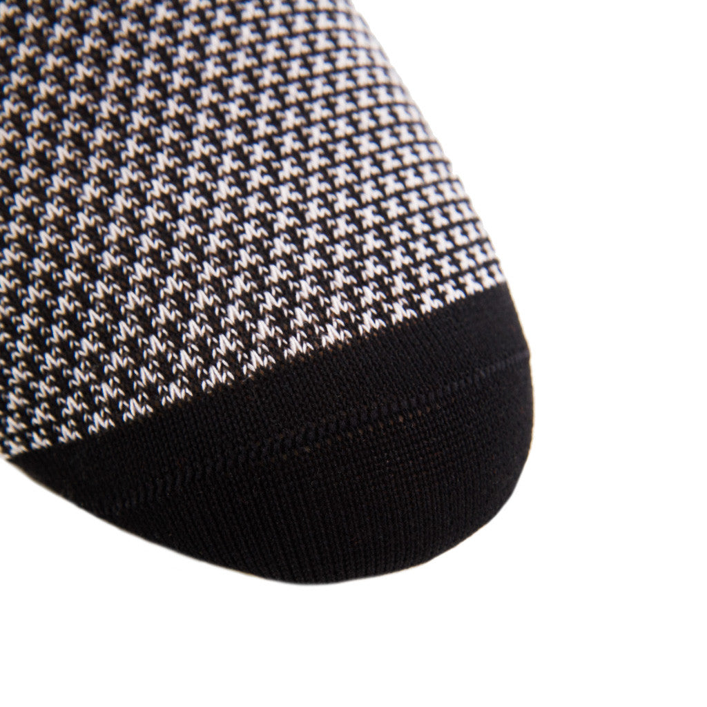 Black-Pattern-Sock